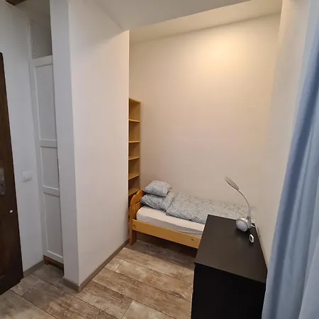 Calgary-2 Apartment